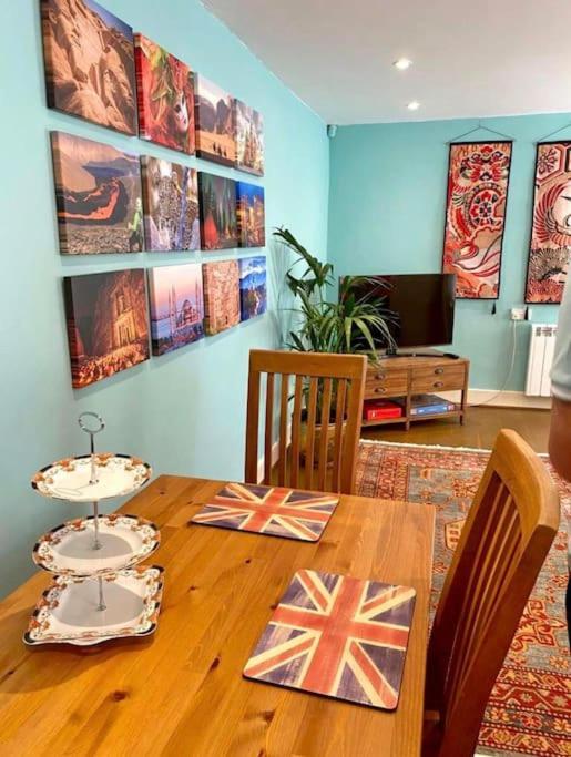Traveller'S Rest - Cosy Cottage In Heart Of Wilton Salisbury Exteriör bild